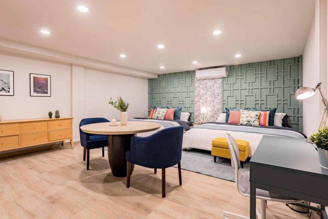 Stylish In La Roma Near Restaurants And Bars Mexico City