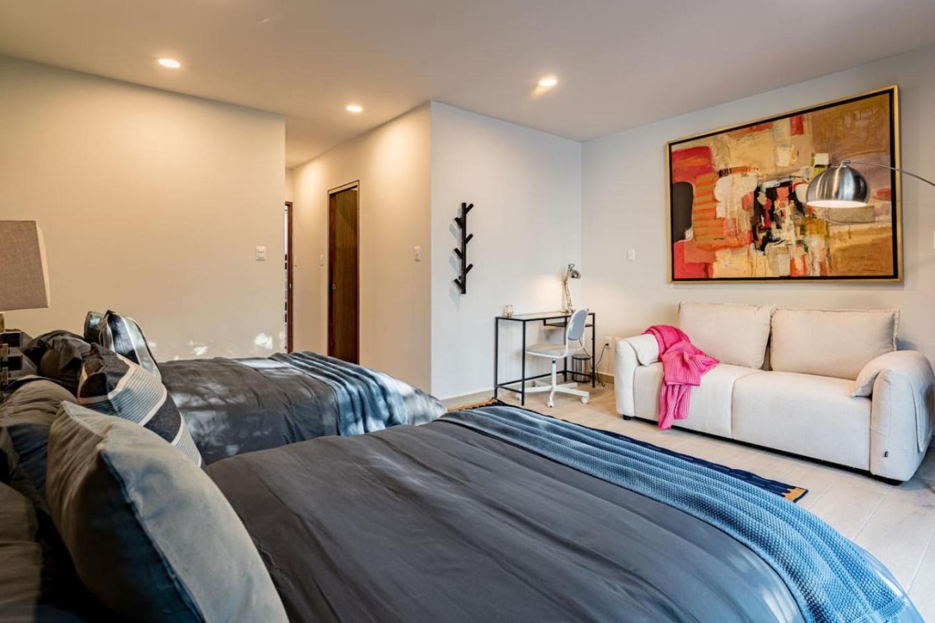 Stylish In La Roma Near Restaurants And Bars Apartment Mexico City