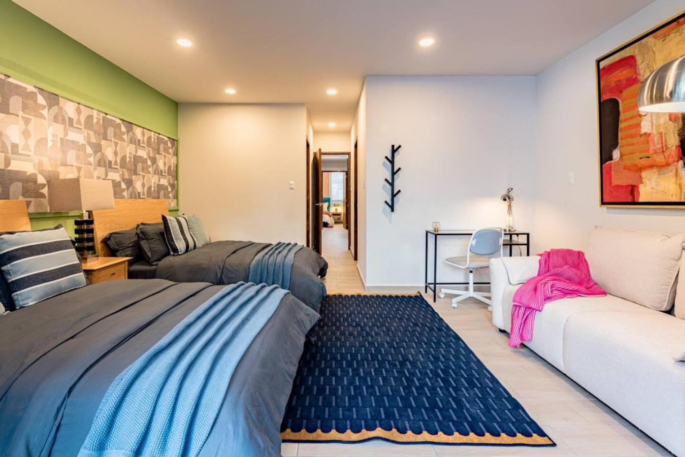Stylish In La Roma Near Restaurants And Bars * Mexico City